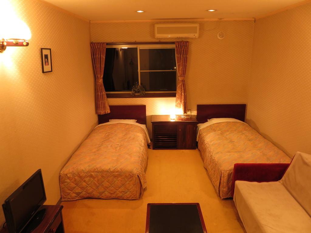 Nikko Pension L'Escale Habitación foto